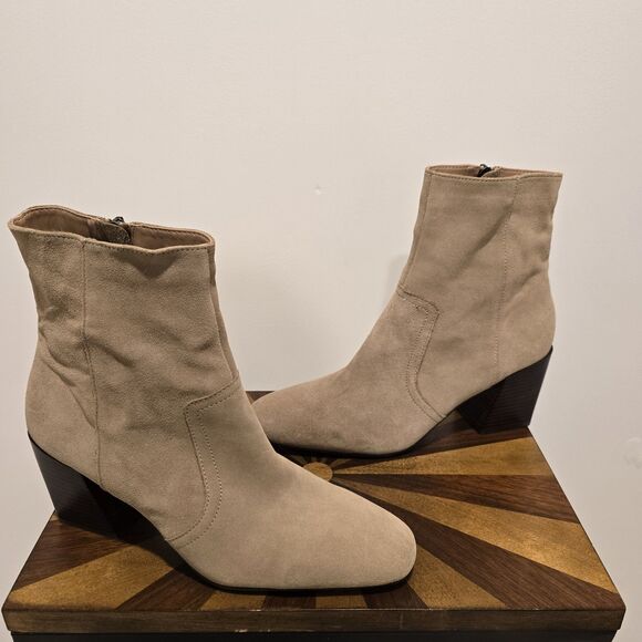 Blondo Boots Sadie Waterproof Suede Leather 11 Womens Ankle Bootie Tan Beige NEW - Picture 1 of 15